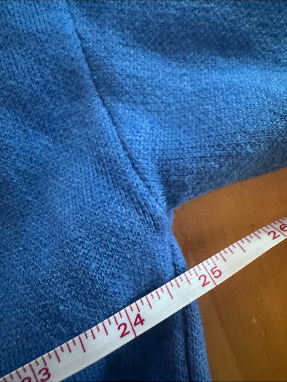 Vintage-Inspired Blue Button-Front Cardigan Sweater - Picture 4 of 5